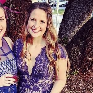 Meet your Posher, Christina