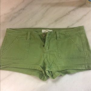 Low rise shorts