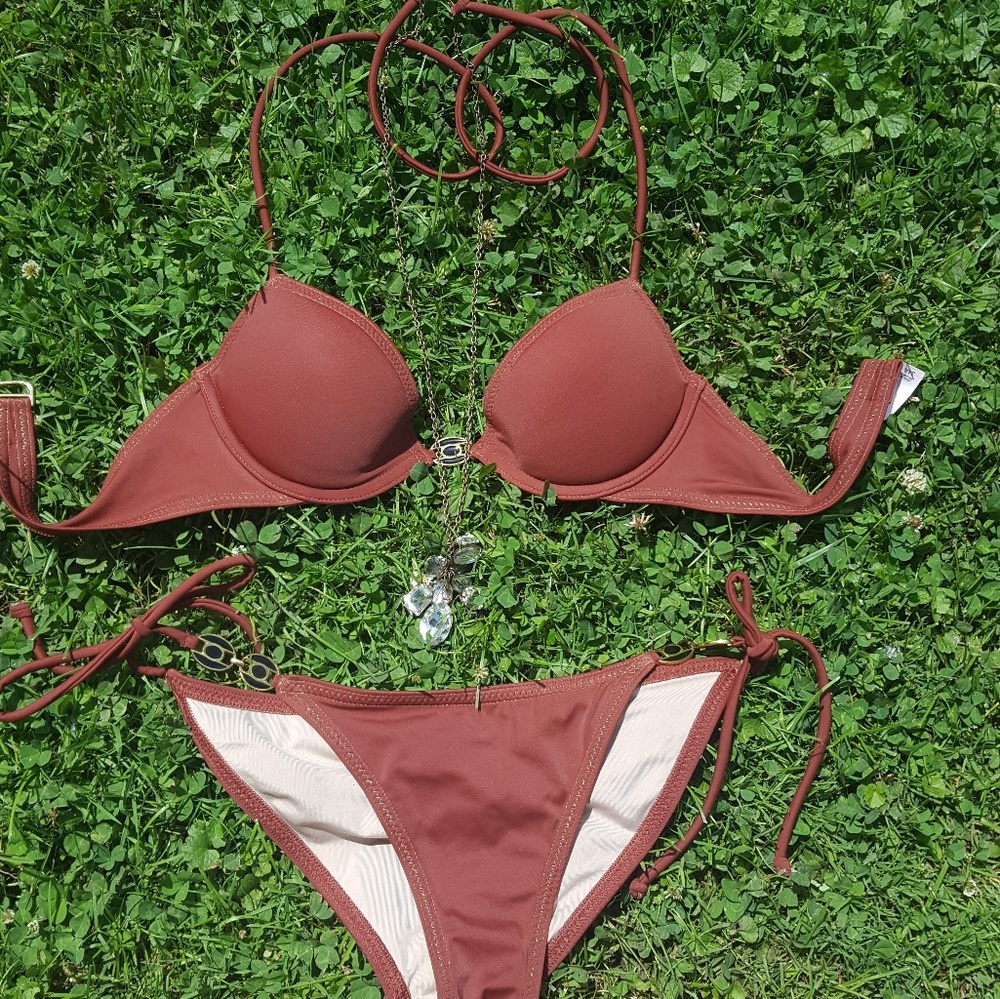 Victoria's secret bikini