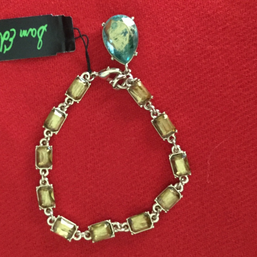 Sam Edelman bracelet. New with tag