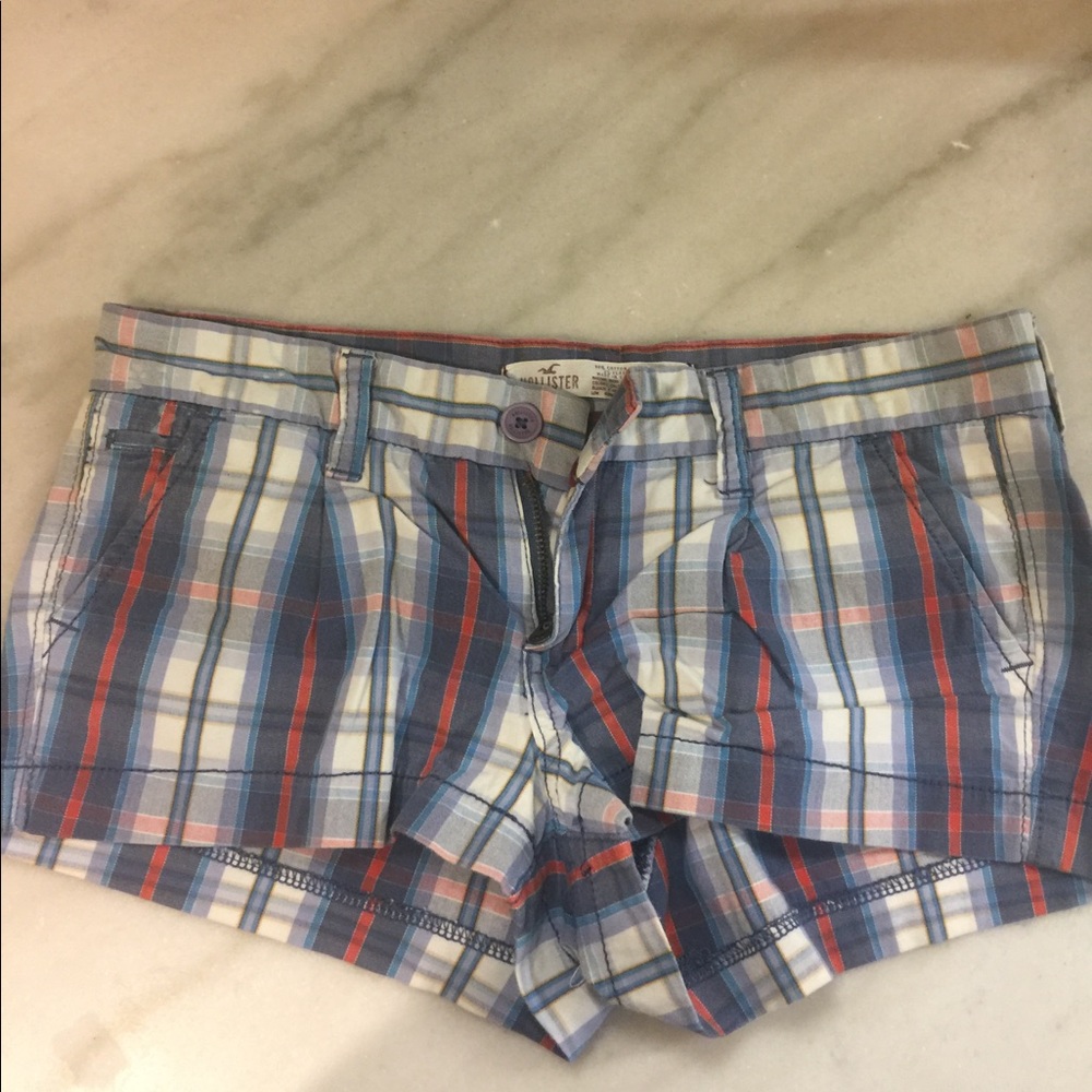 Low rise hollister shorts