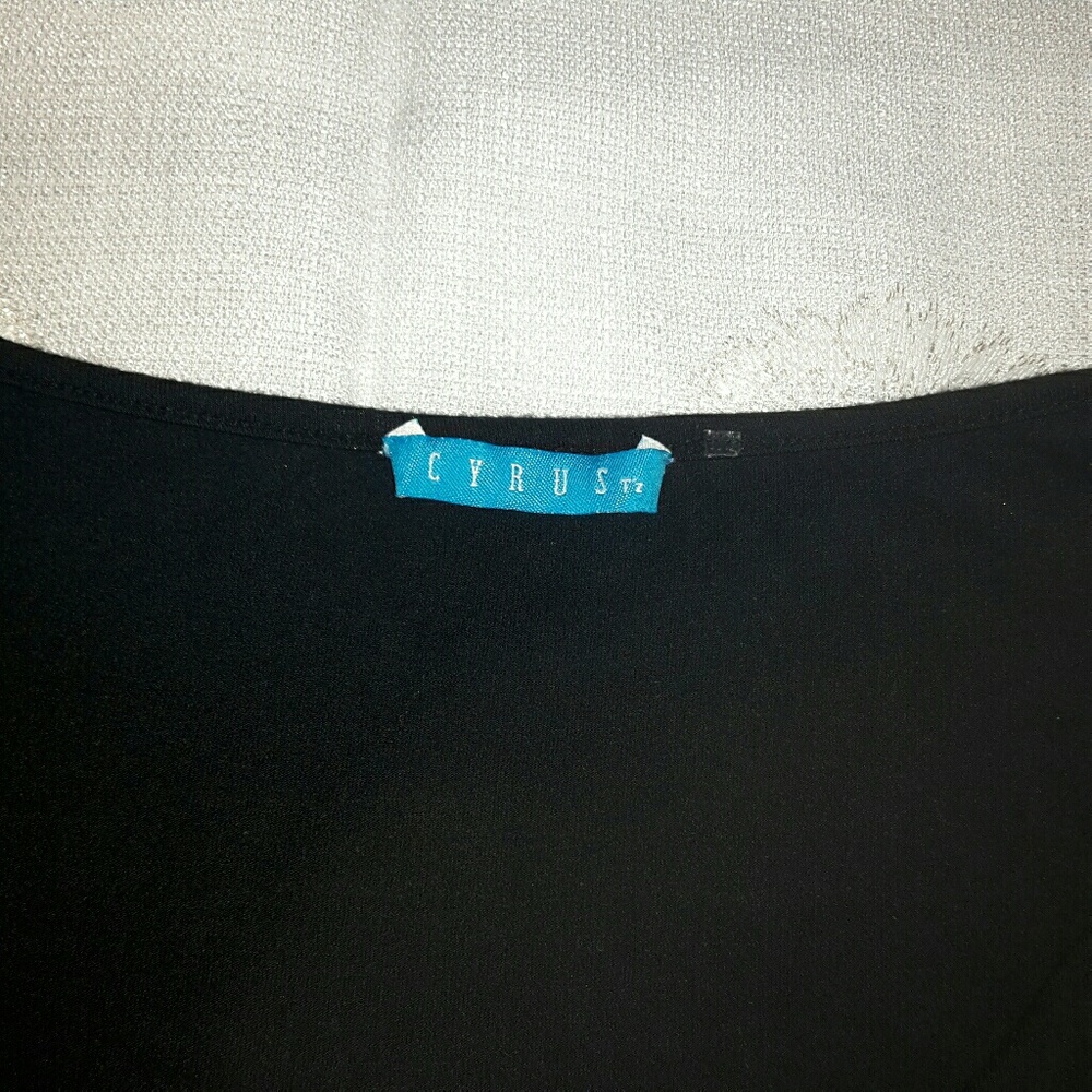 Cyrus Bodycon Dress - Picture 4 of 6