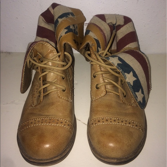 American Rag boots, patriotic flag, 4th of July - Picture 2 of 5