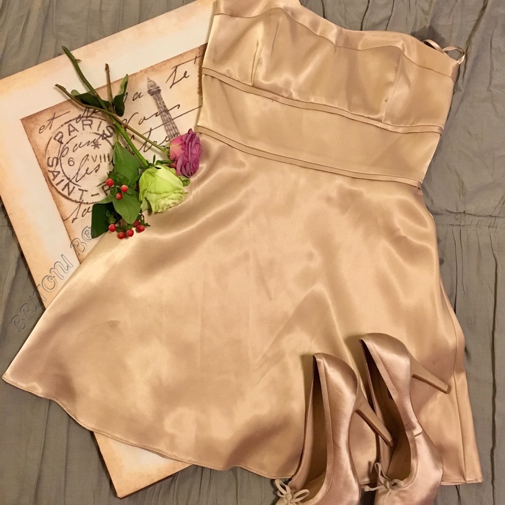 💕Sweetheart 💕Champagne Mini Dress
