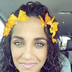 Meet your Posher, Kelli