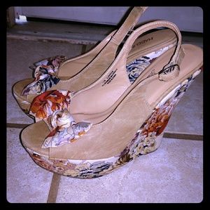 Floral Wedges