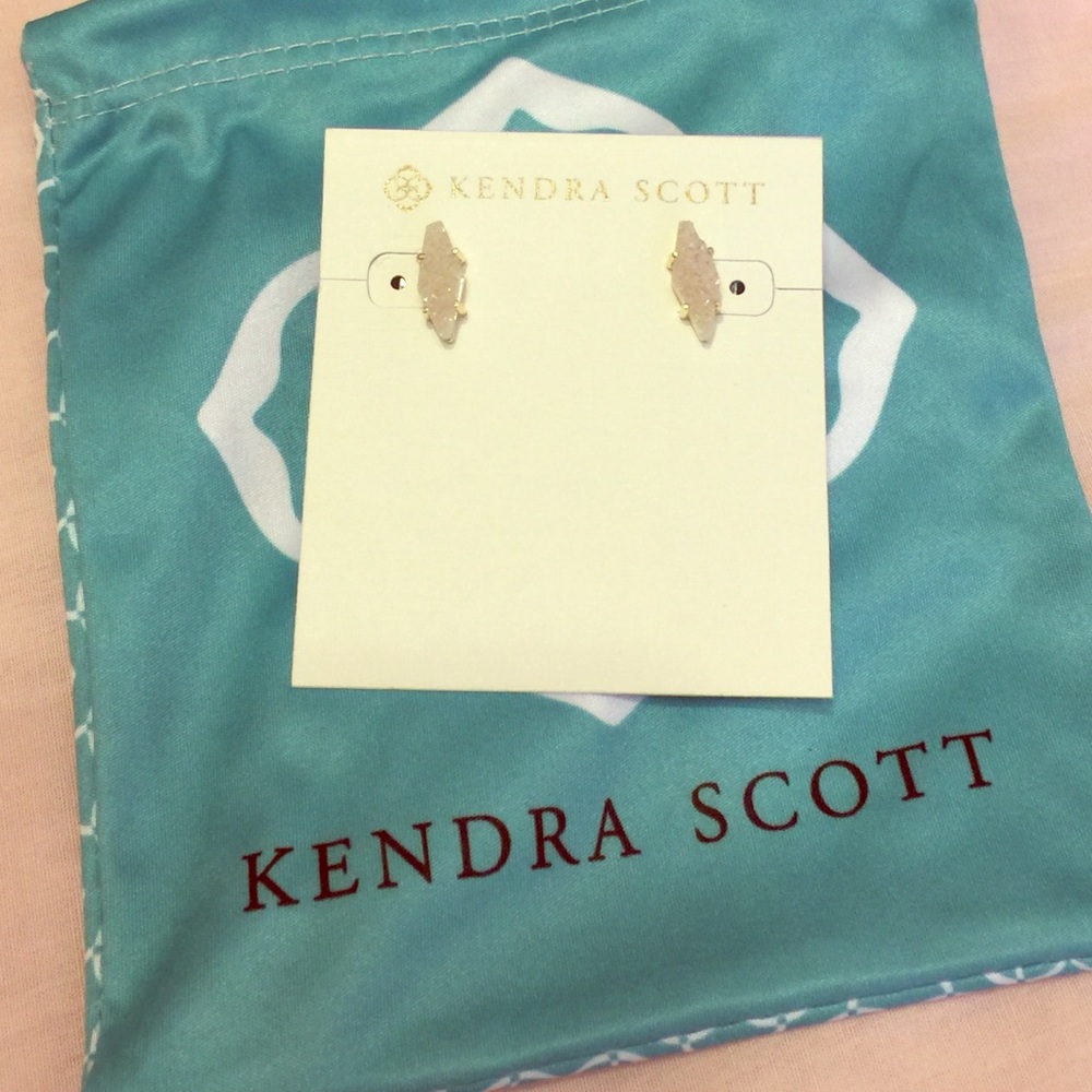 💎NWT. Kendra Scott Brooke Iridescent Drusy Studs.