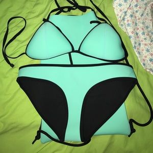 Triangl Swimsuit!!