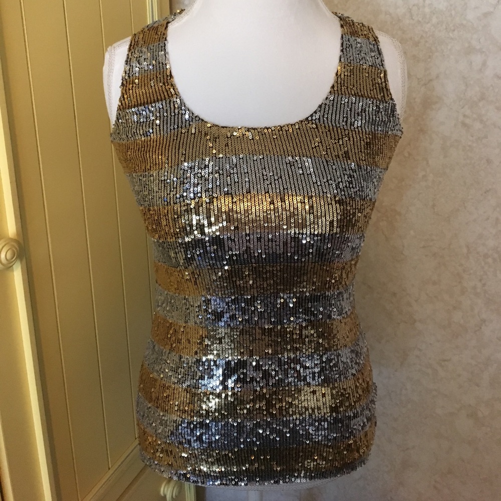 HOST PICK ❤️Tory Burch Sleeveless Sequin Top