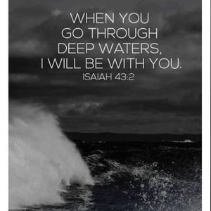 Meet your Posher, Santasha