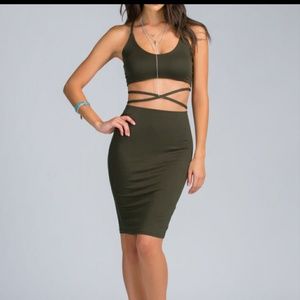 Size large olive green stretchy bodycon 1pc dress