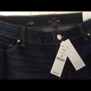 White House black market 12 short jeans, slim