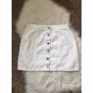 White denim mini skirt