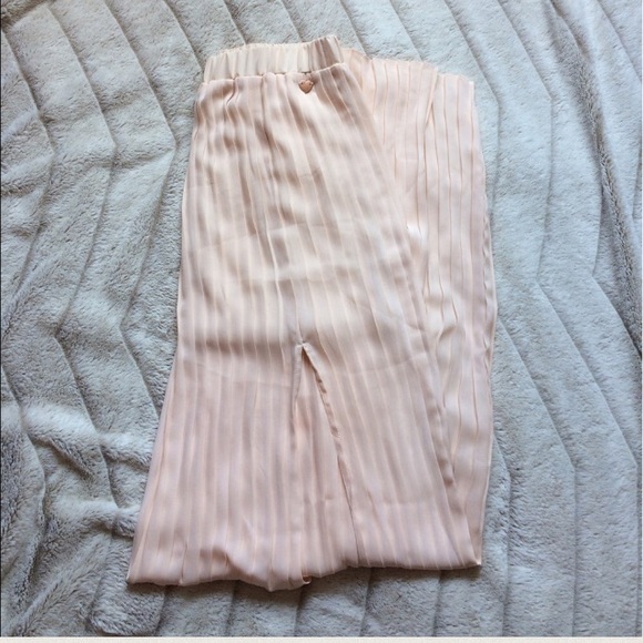 Kendall & Kylie maxi skirt - Picture 3 of 3