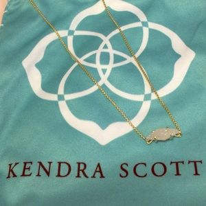 NWOT Kendra Scott Jayde pendant✨.