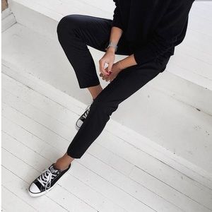 Black converse