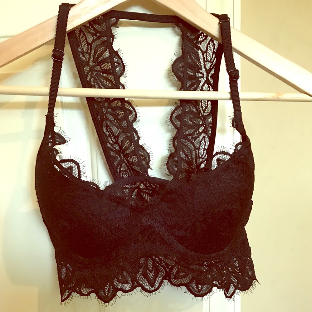 VS PINK bralette NEW W/ TAGS!!!