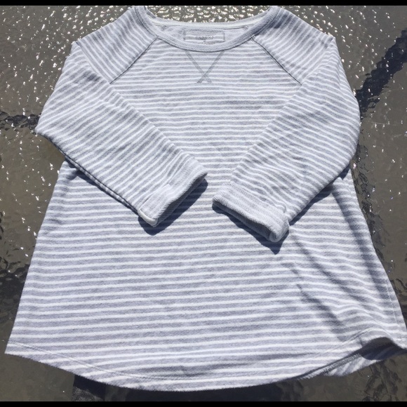 Sweater - Picture 2 of 4