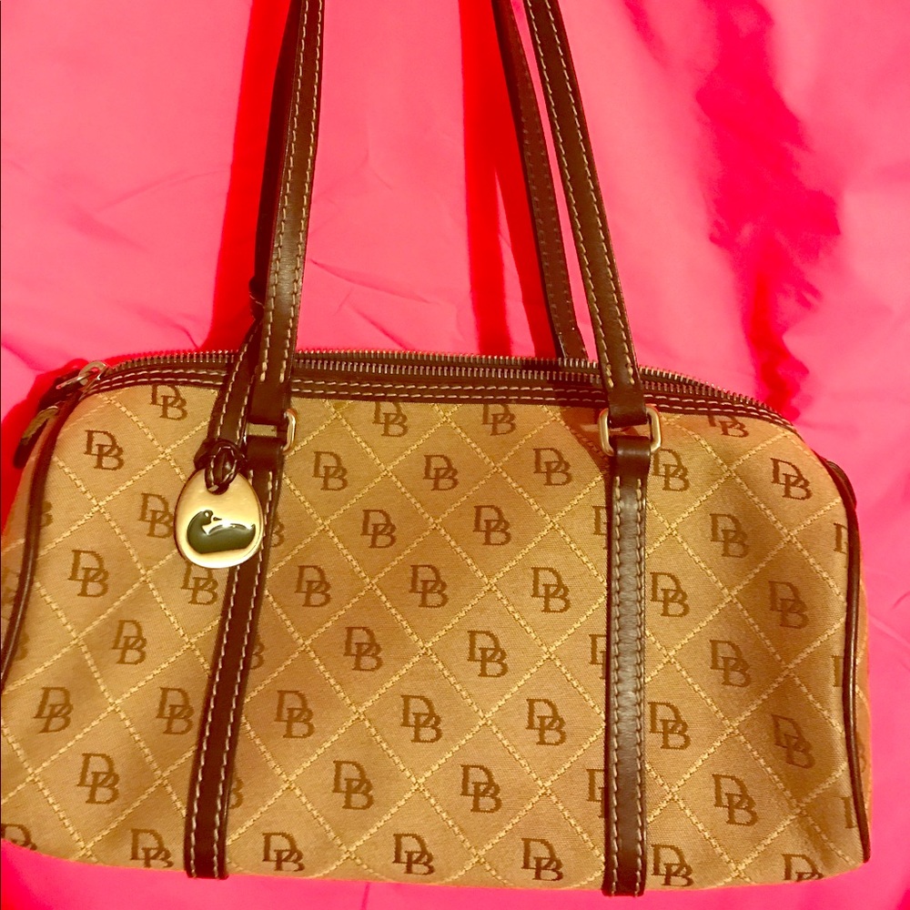 Vintage Dooney and Burke barrel bag