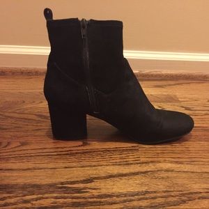 Nine West black booties!