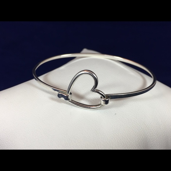 James Avery Jewelry James Avery Retired Heart Hook Bangle Bracelet