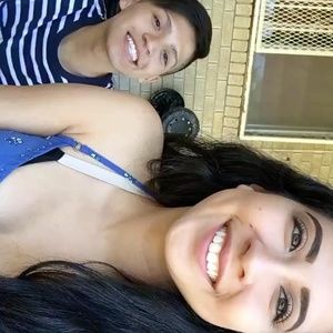 Meet your Posher, April