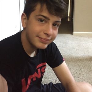 A average sized white boy