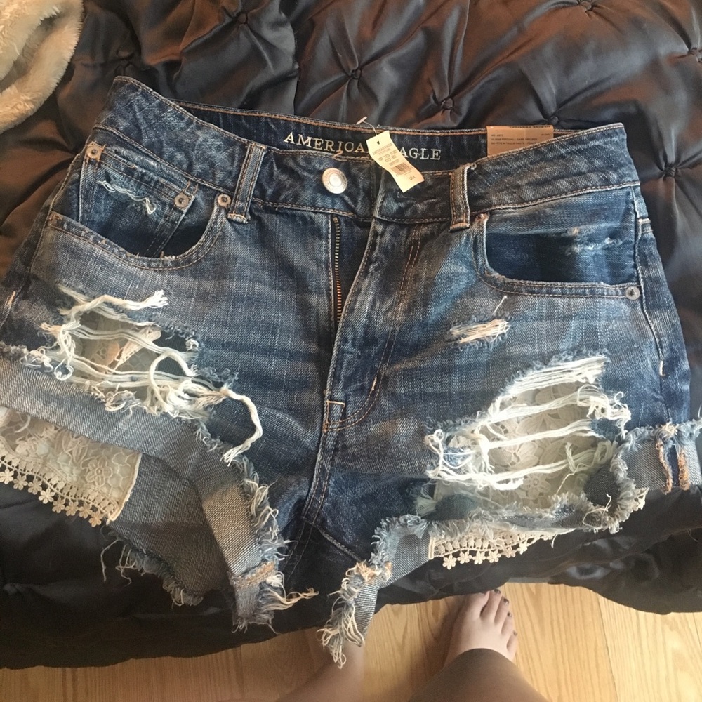 American Eagle High Rise Jean Shorts Size 6