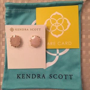 Kendra Scott Morgan stud earrings