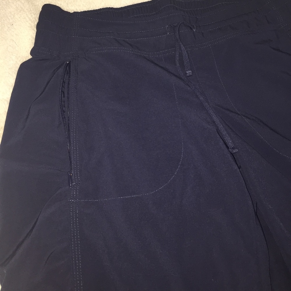 Athleta pants ! Size 4 - Picture 3 of 5