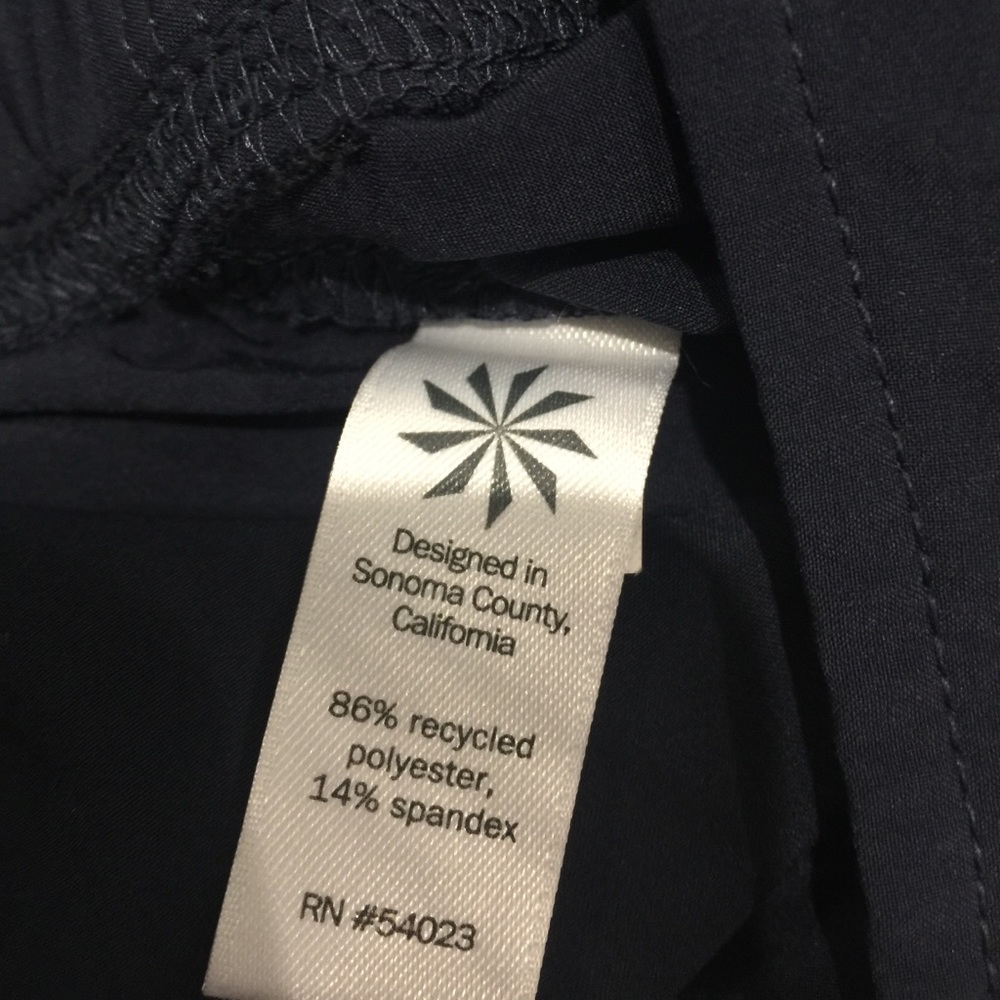 Athleta pants ! Size 4 - Picture 5 of 5