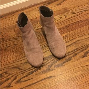 Brown suede booties!