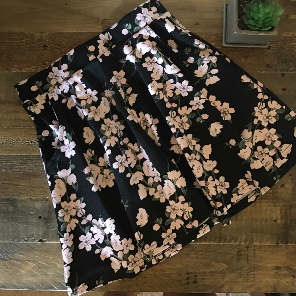 Floral Skirt with Pockets