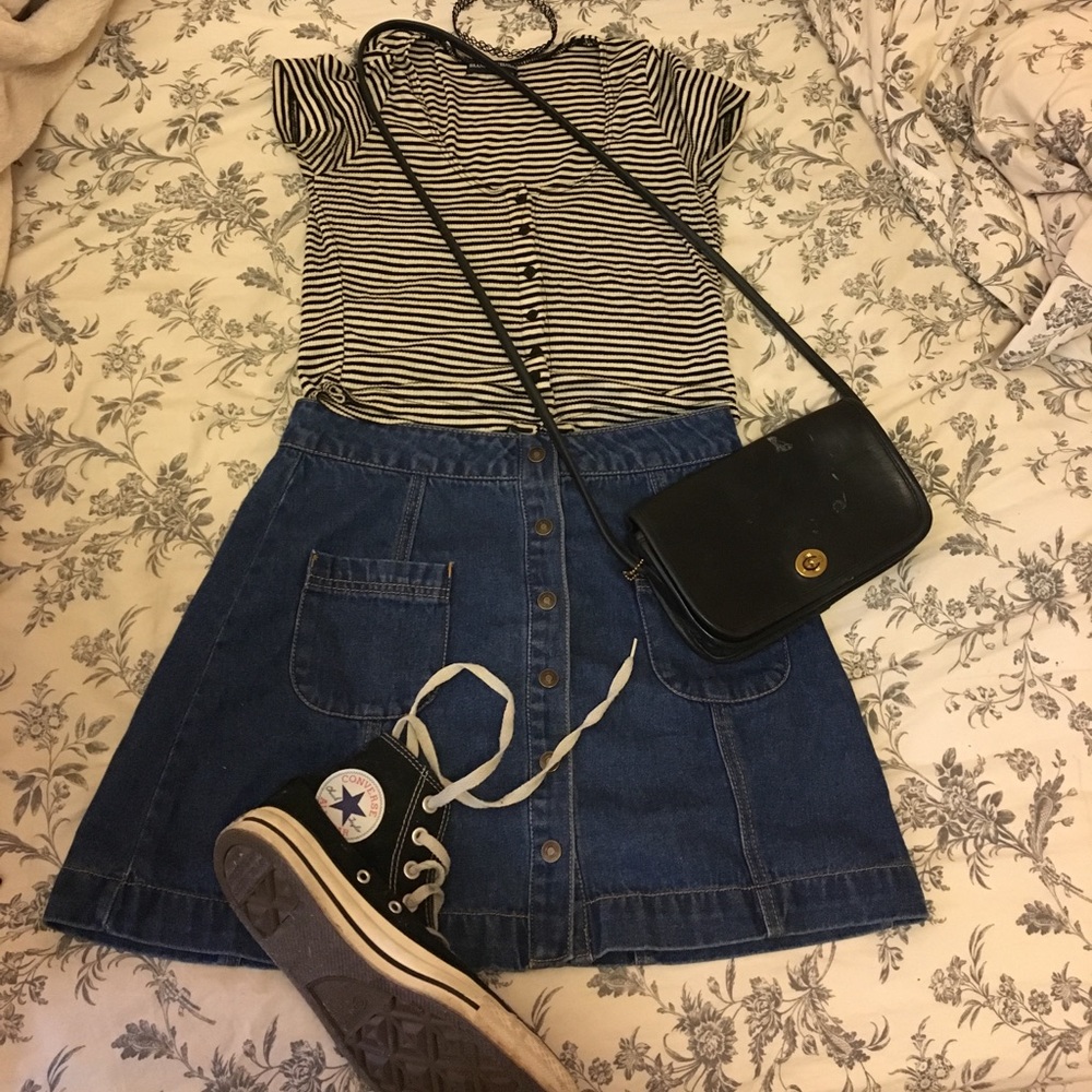 denim button-up mini skirt