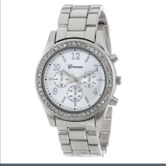 Women's Luxury Chronograph Quartz Crystal Watch - Picture 4 of 4