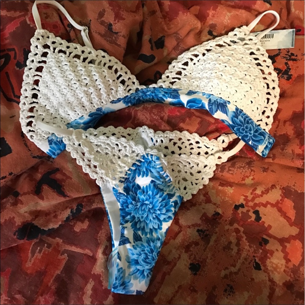 🎉SOLD🎉Frankie's bikini Stella set bottoms!
