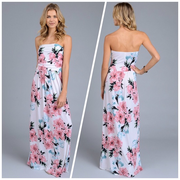 Beautiful Maxi Dress - Picture 2 of 2