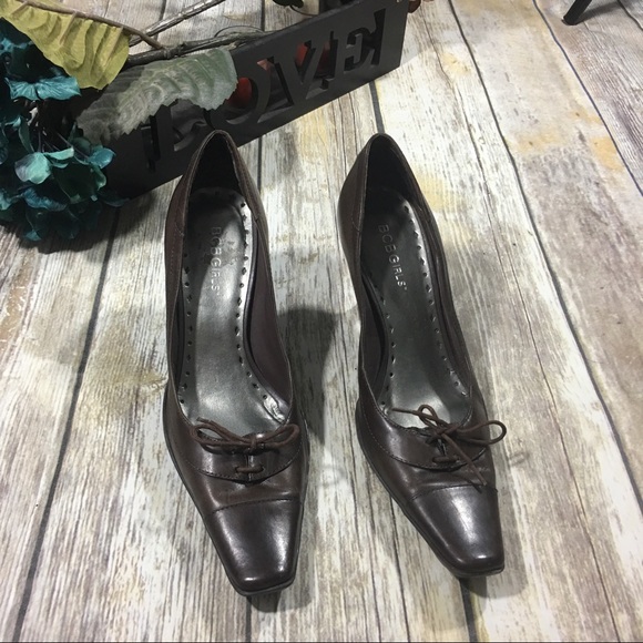 BCBGirls Shoes - 🎈 BCBGirls Brown Square Toe Lace Heels