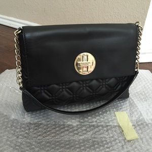 Kate Spade - Black / Gold Astor Court Autumn Purse