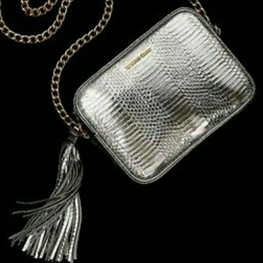 Vs chain crossbody bag brand New