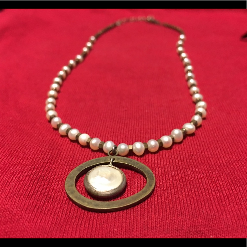 Lia Sophia beautiful necklace New never worn!