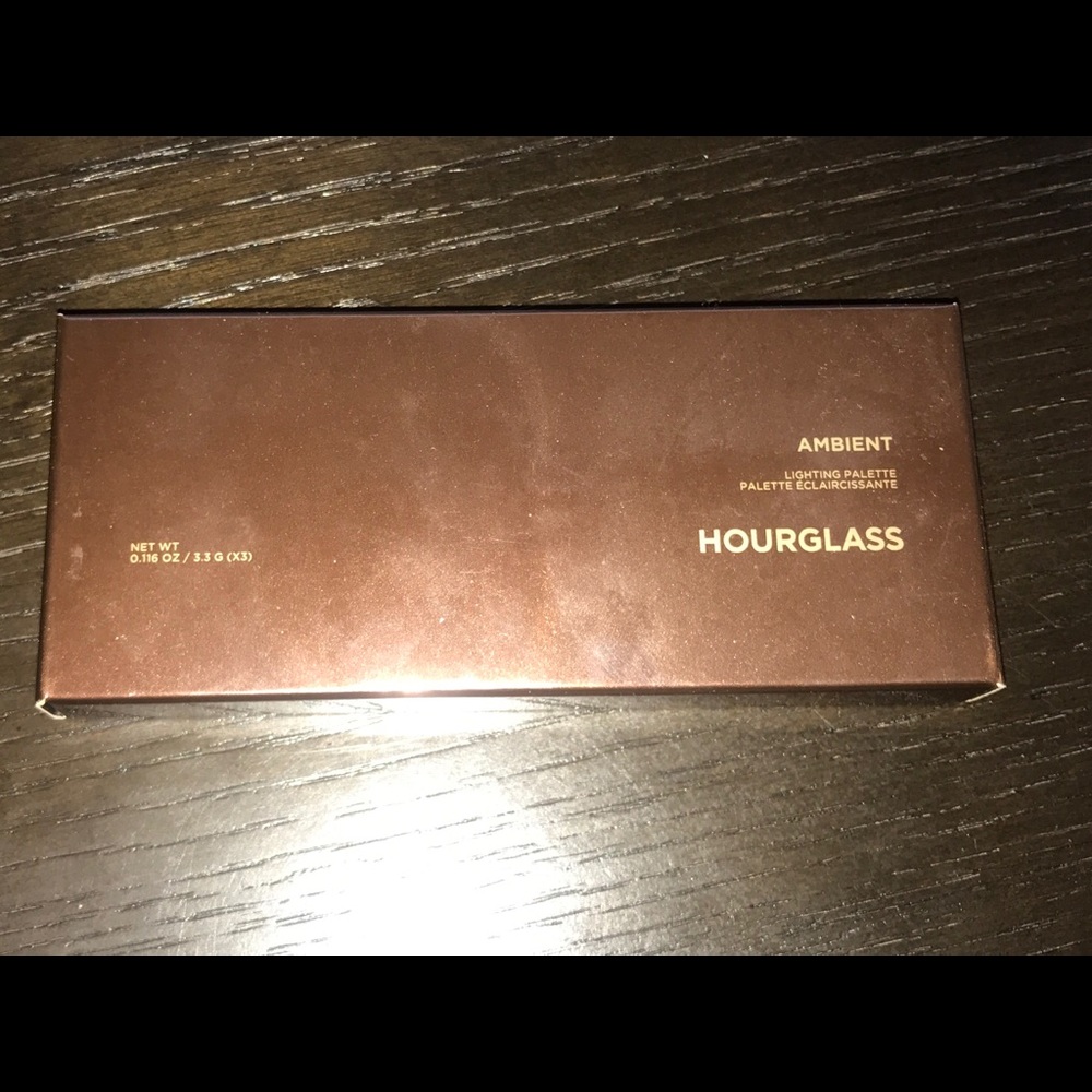 Hourglass Ambient Lighting Palette NIB