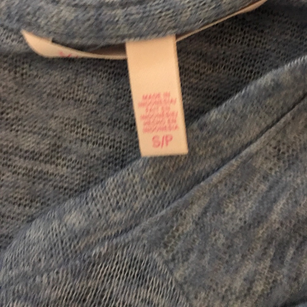 Victoria Secret - Picture 4 of 4