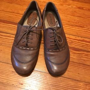 Earth Origins heeled oxfords