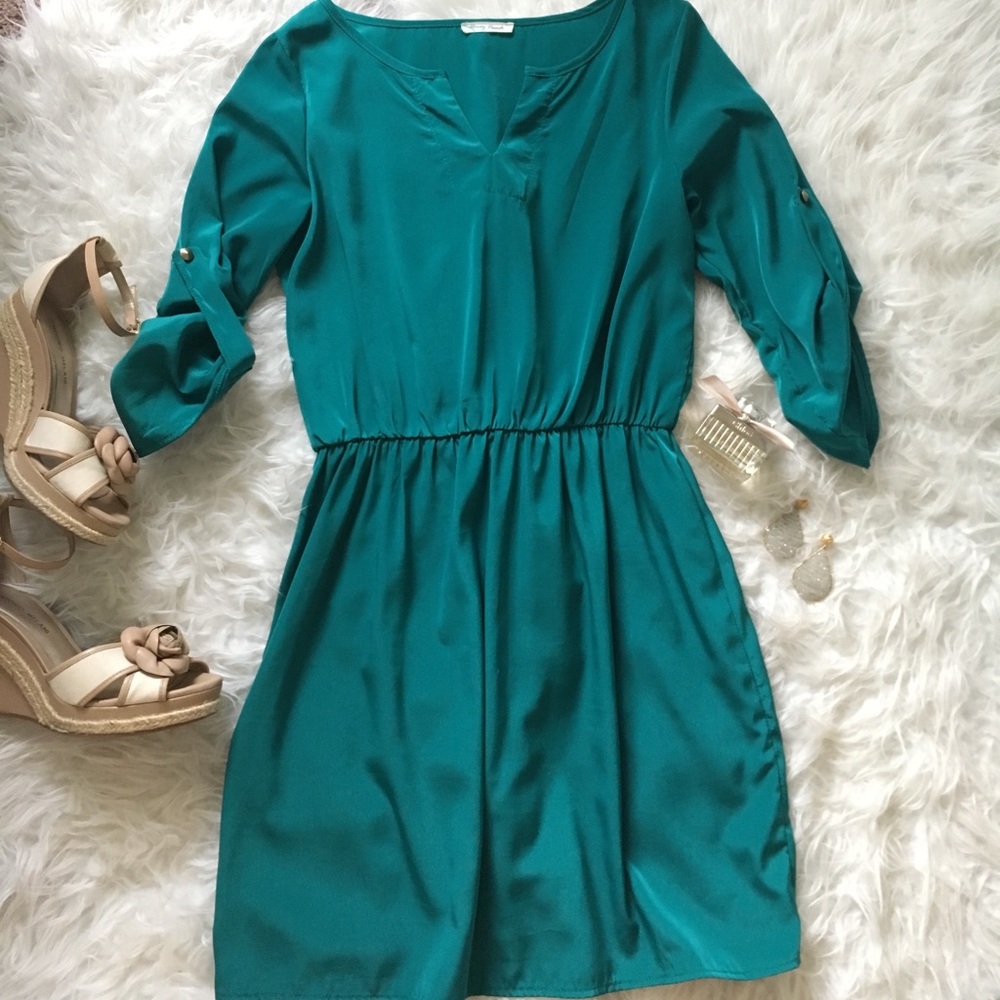 🌸Emerald Green 3/4 Sleeve Dress