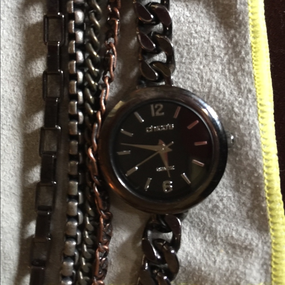Chain watch!