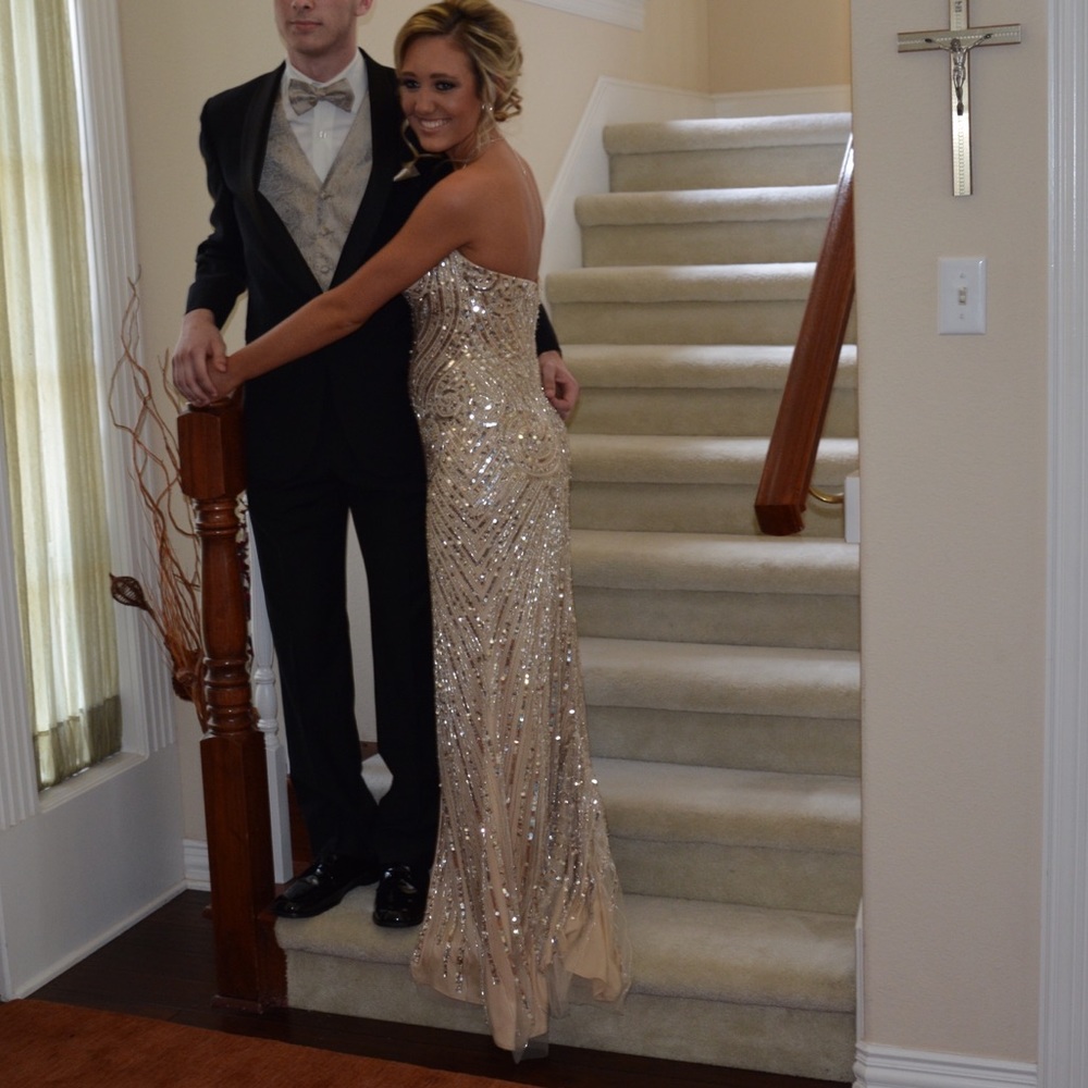 FORMAL/PROM DRESS - Picture 4 of 4