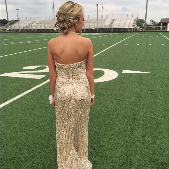 FORMAL/PROM DRESS - Picture 3 of 4