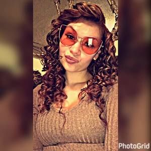 Meet your Posher, -samantha