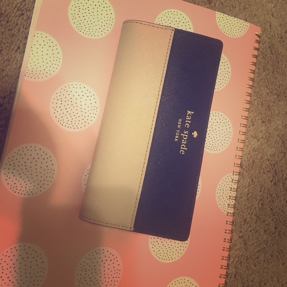 Like new Kate Spade Wallet
